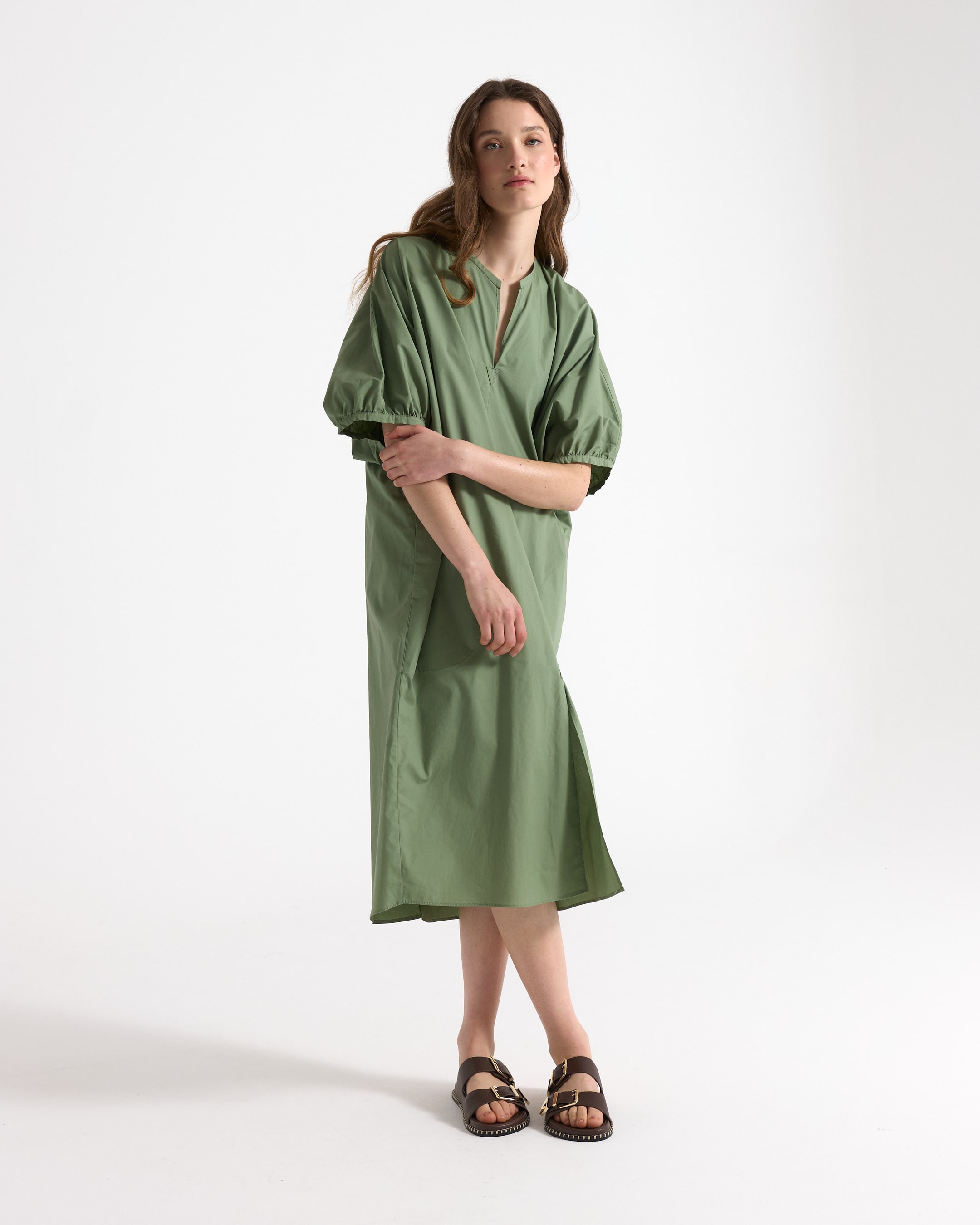 jurk, lange jurk, groen, pofmouwen, split/sleuf