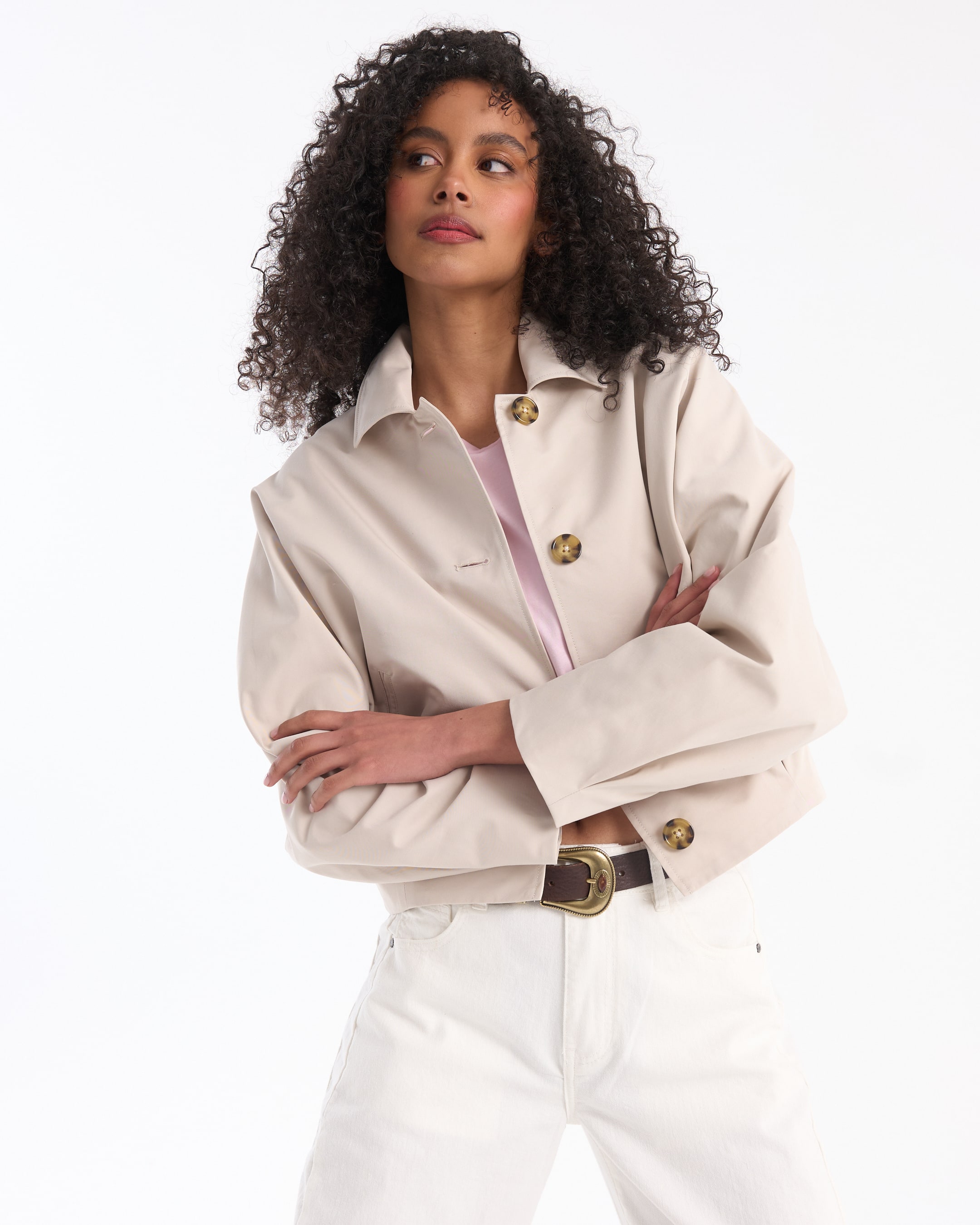 jas, beige, lange mouwen, knopen voor, riem