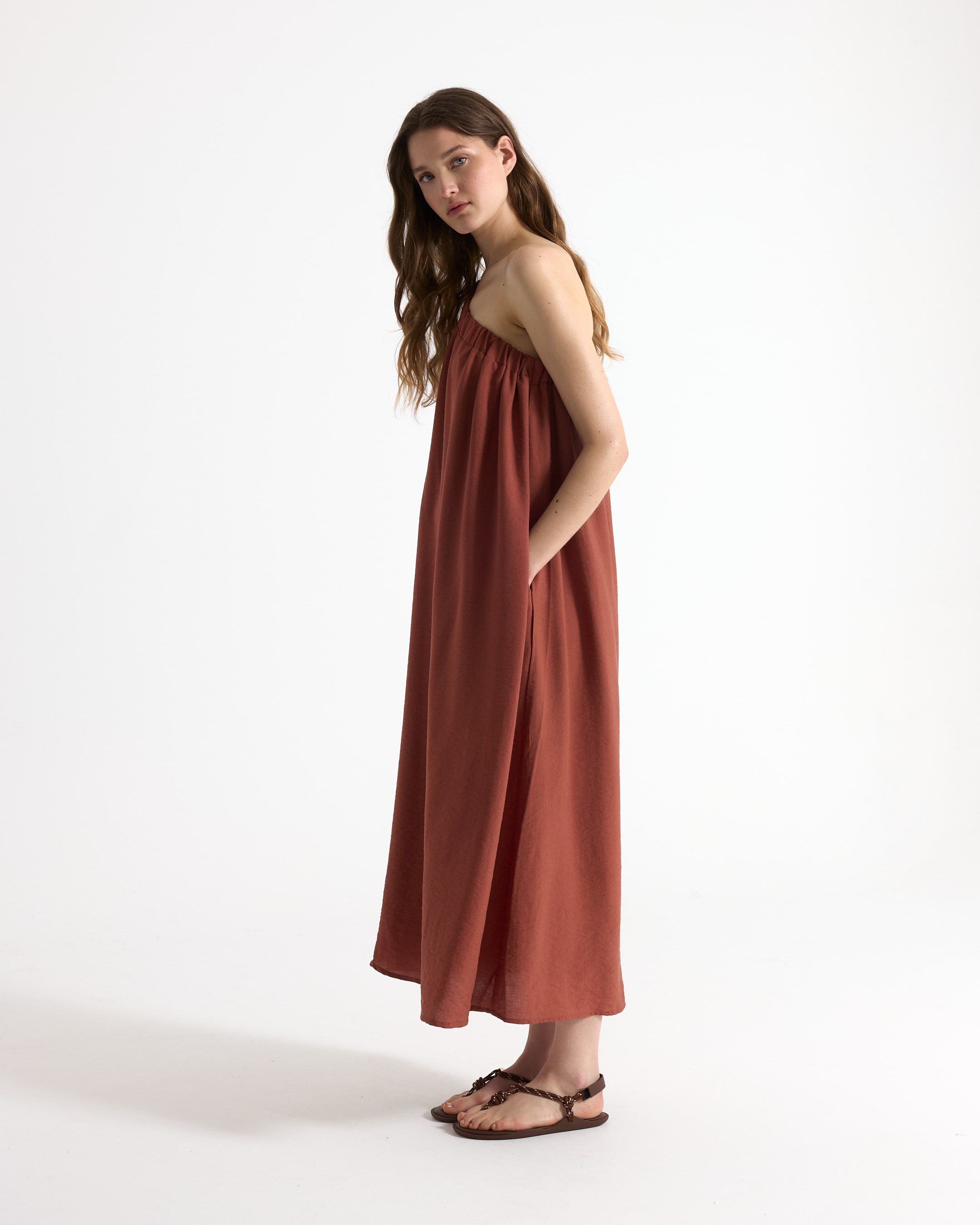 jurk, zomerjurk, maxi jurk, roodbruin, strapless