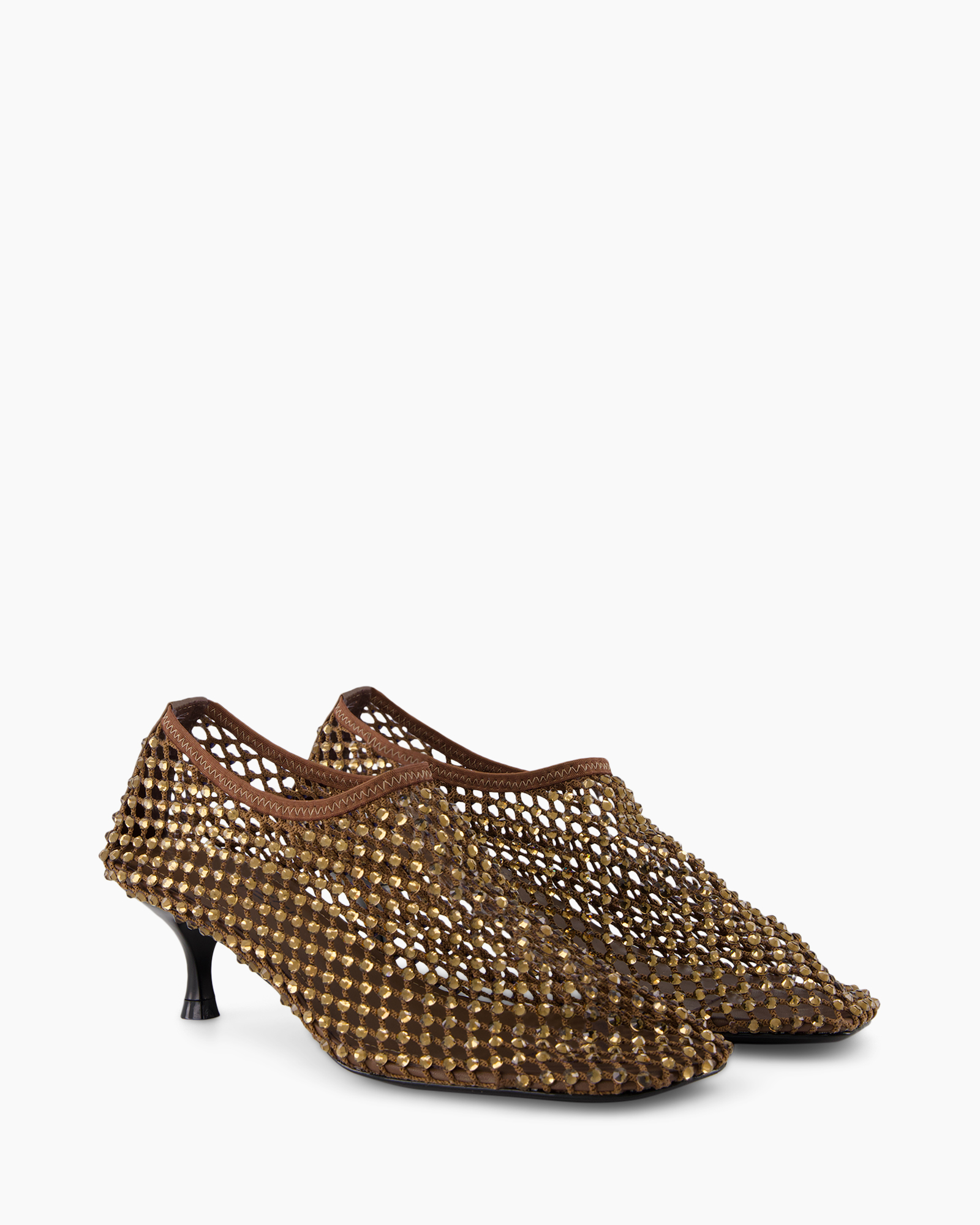 mules, hakken, gaas, goud, spikes?