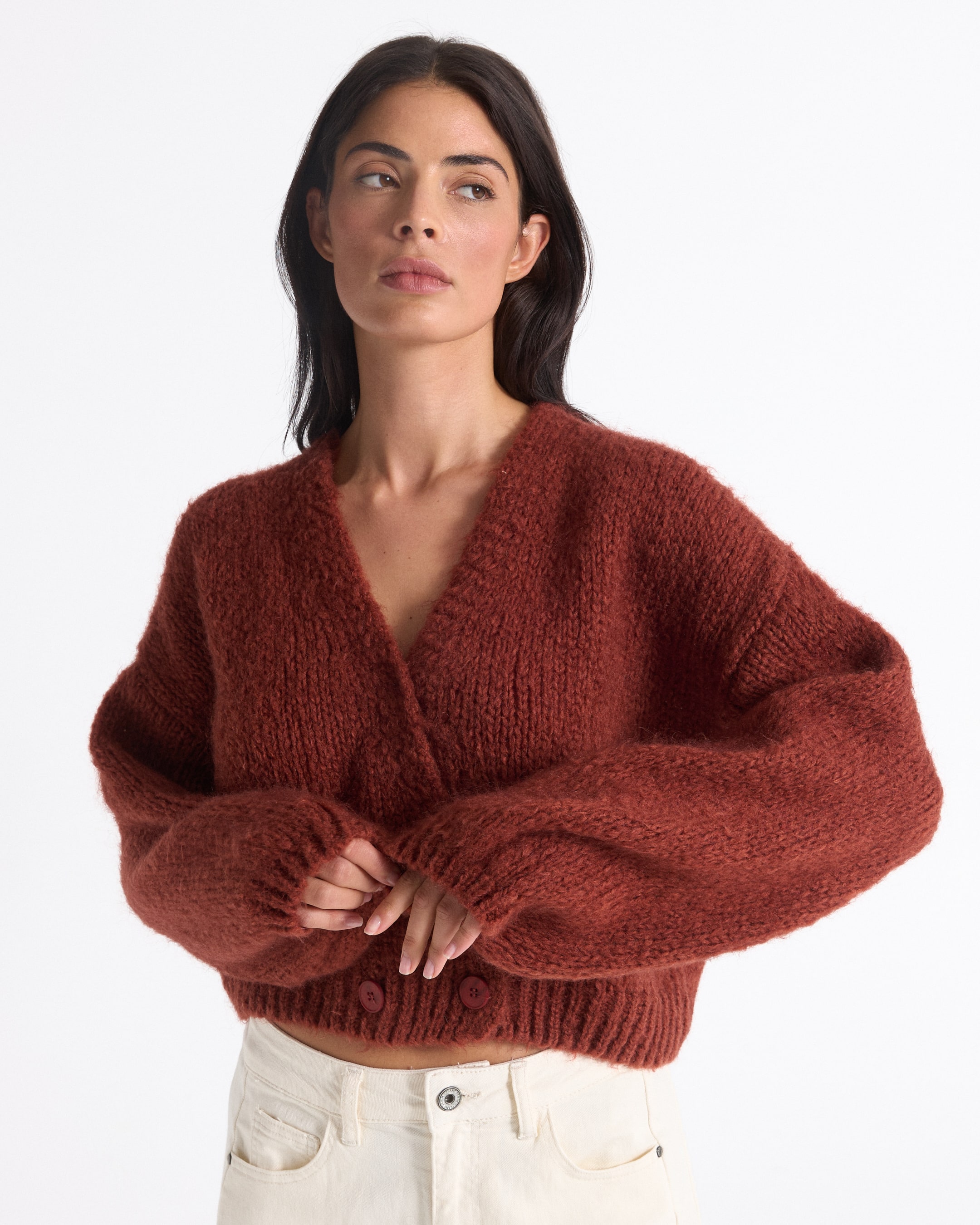 cardigan, katoenen/gebreide trui, rood-bruin, lange mouwen, korte lengte