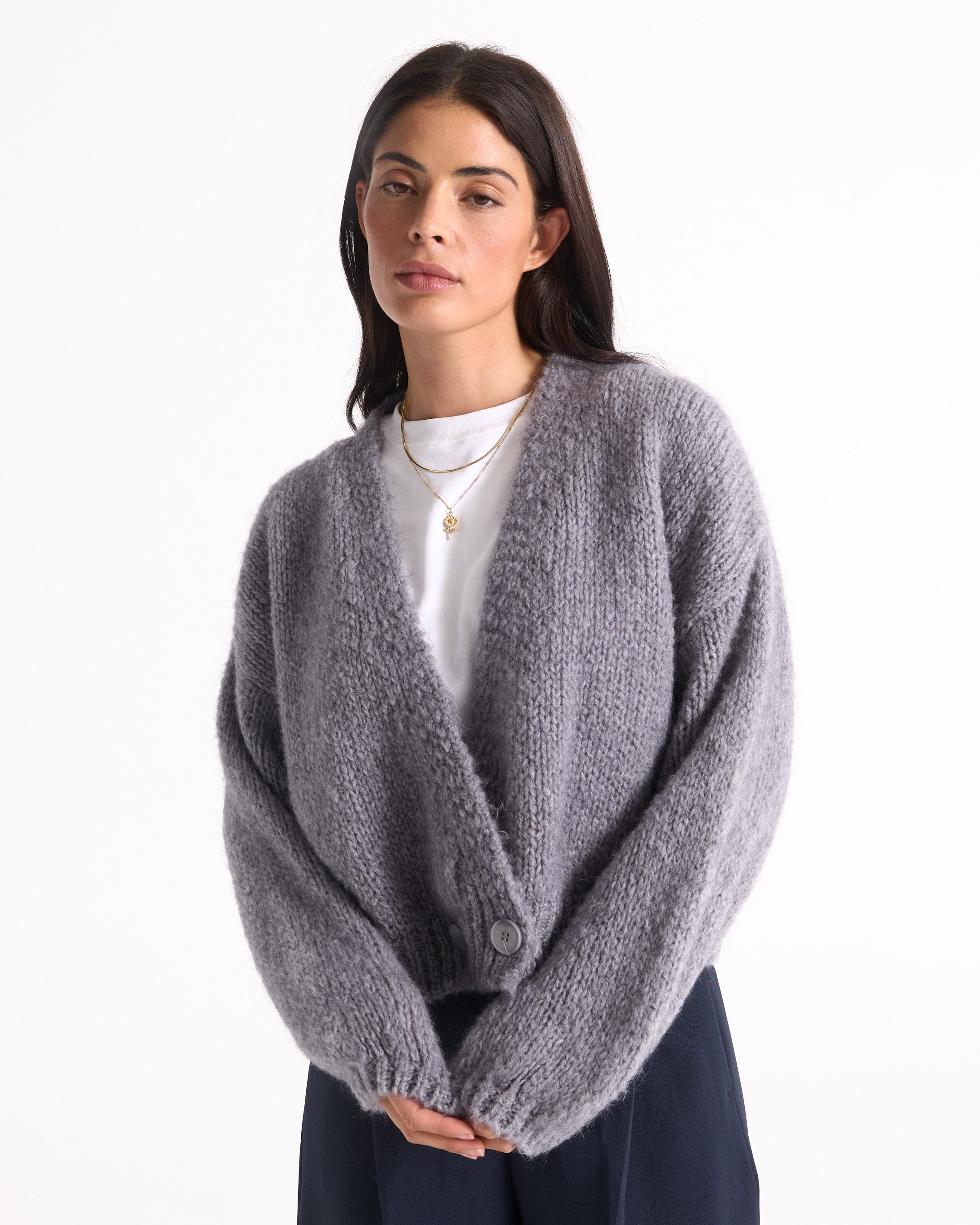 cardigan, gebreid, grijs, oversized, knop