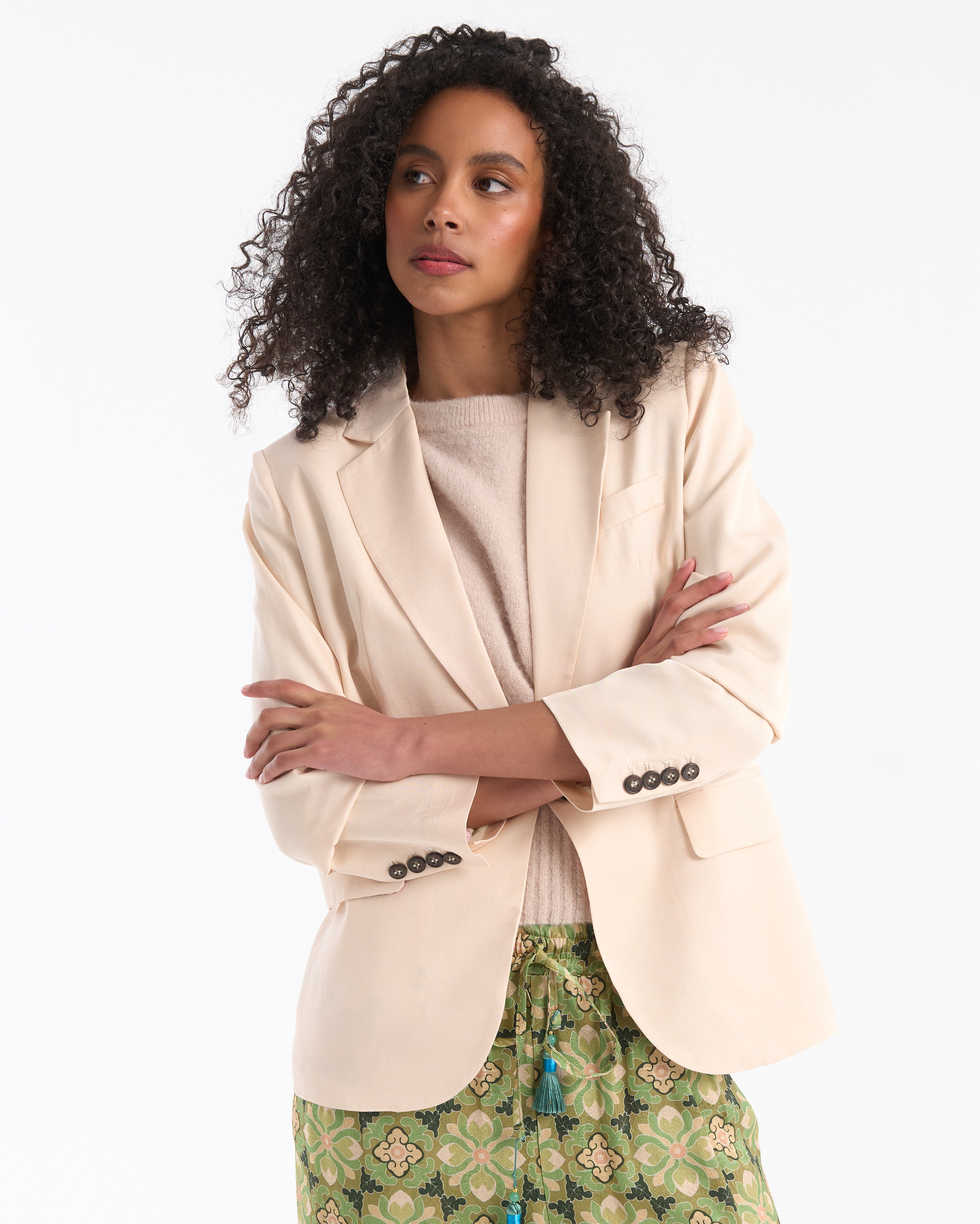 blazer, blazer beige, jacke voor dames, lichte jas, lange mouwen jas