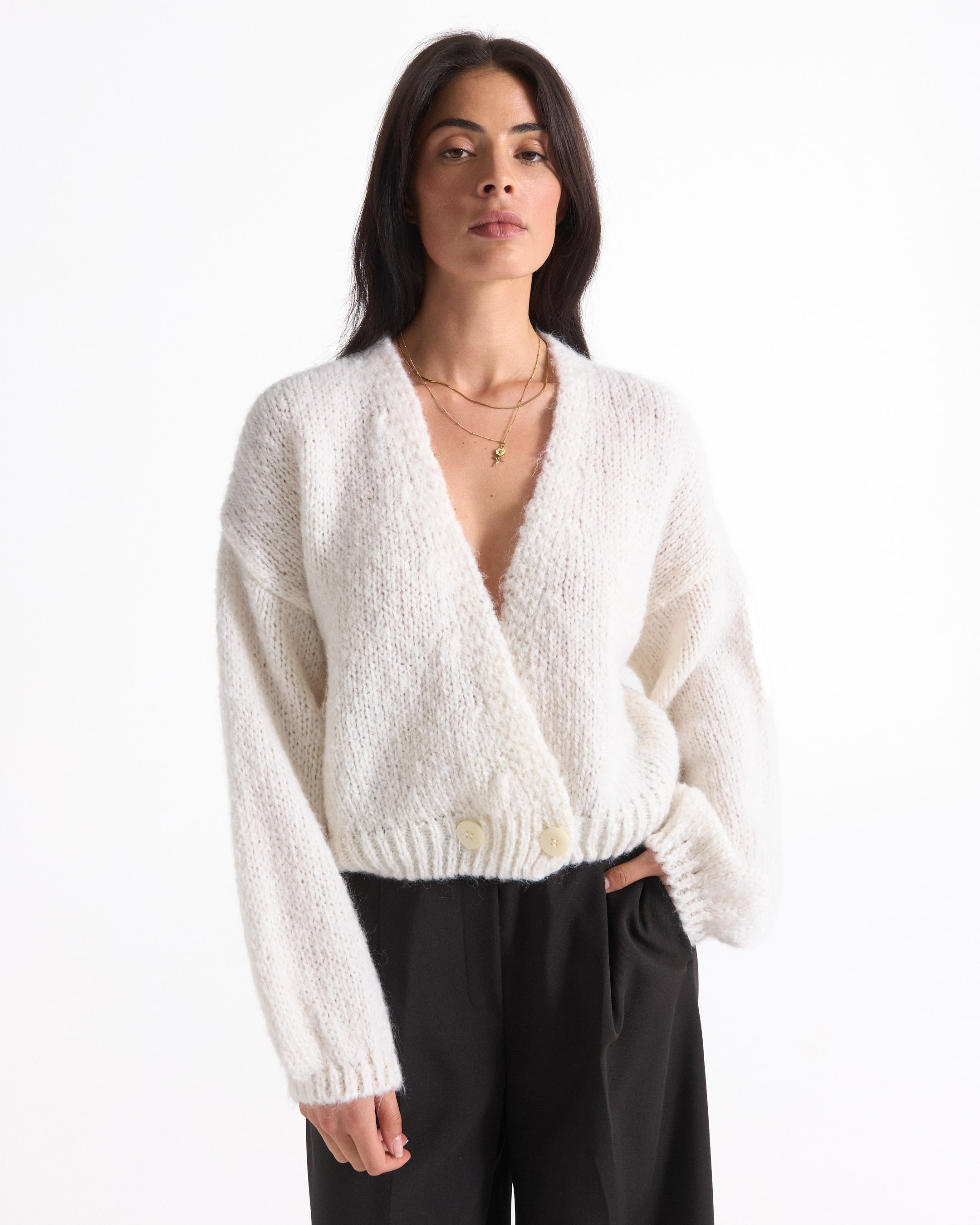 cardigan, wit, breip, v-hals, knopen