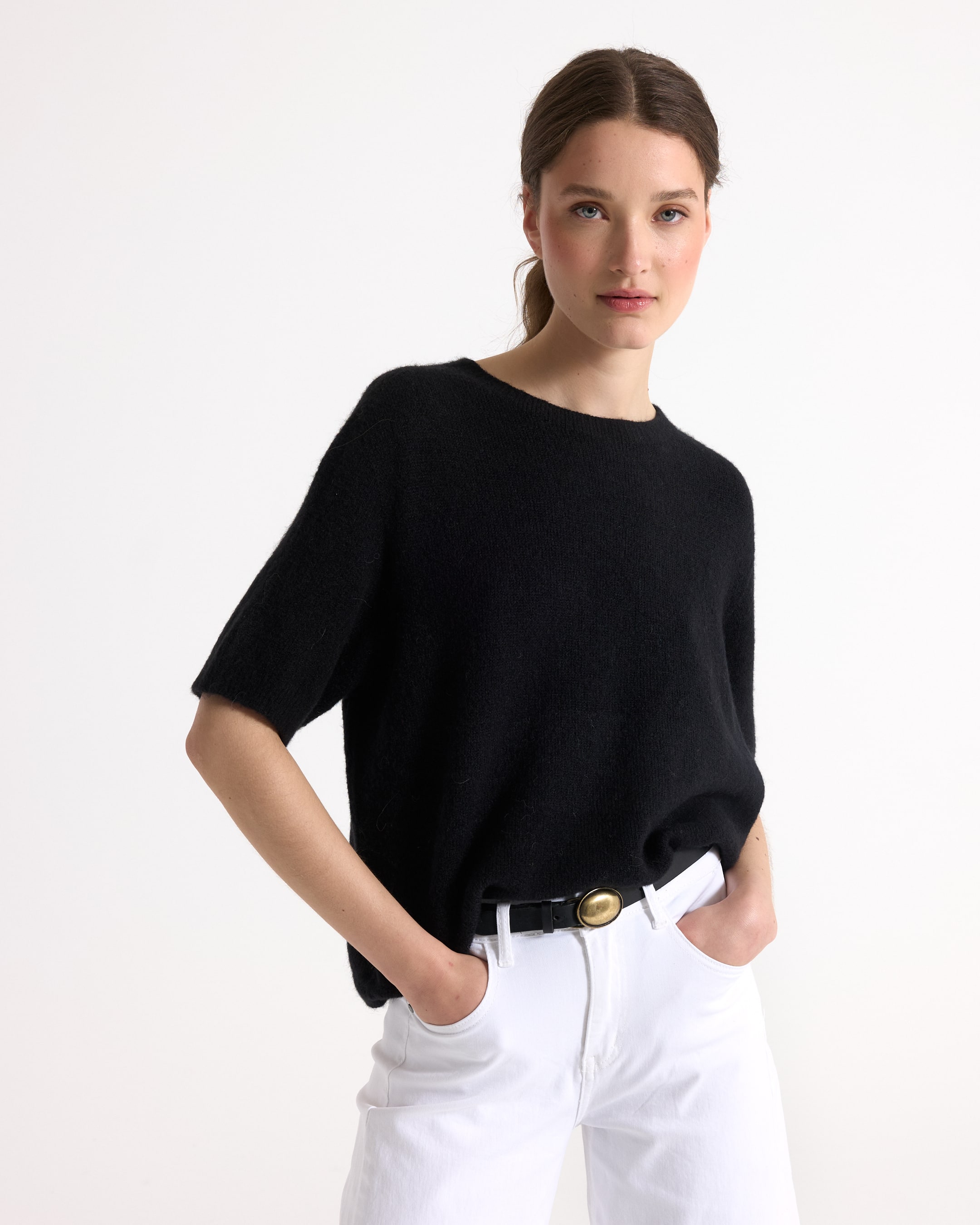 zwarte Trui, rond hals, korte mouwen, gebreide top, effen zwart