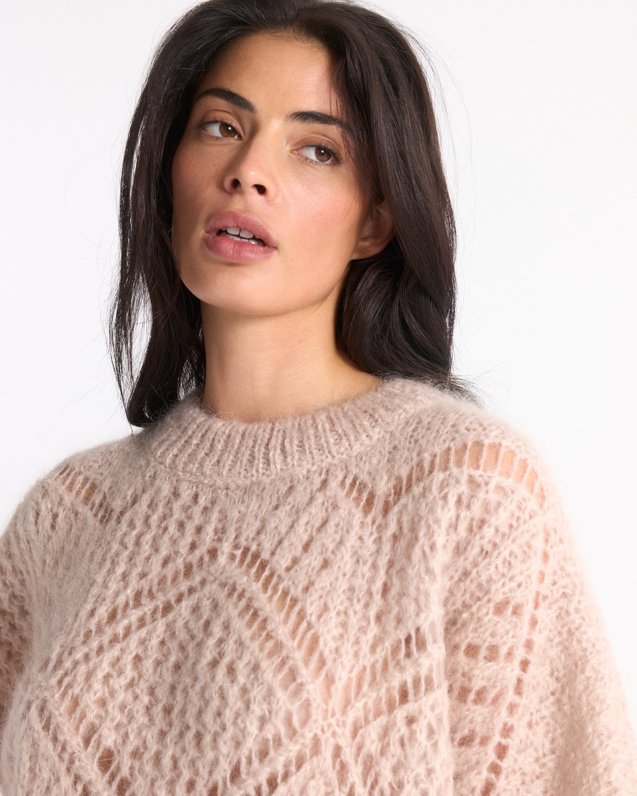 breipullover, zachte textuur, beige, lossen pasvorm, breipatroon