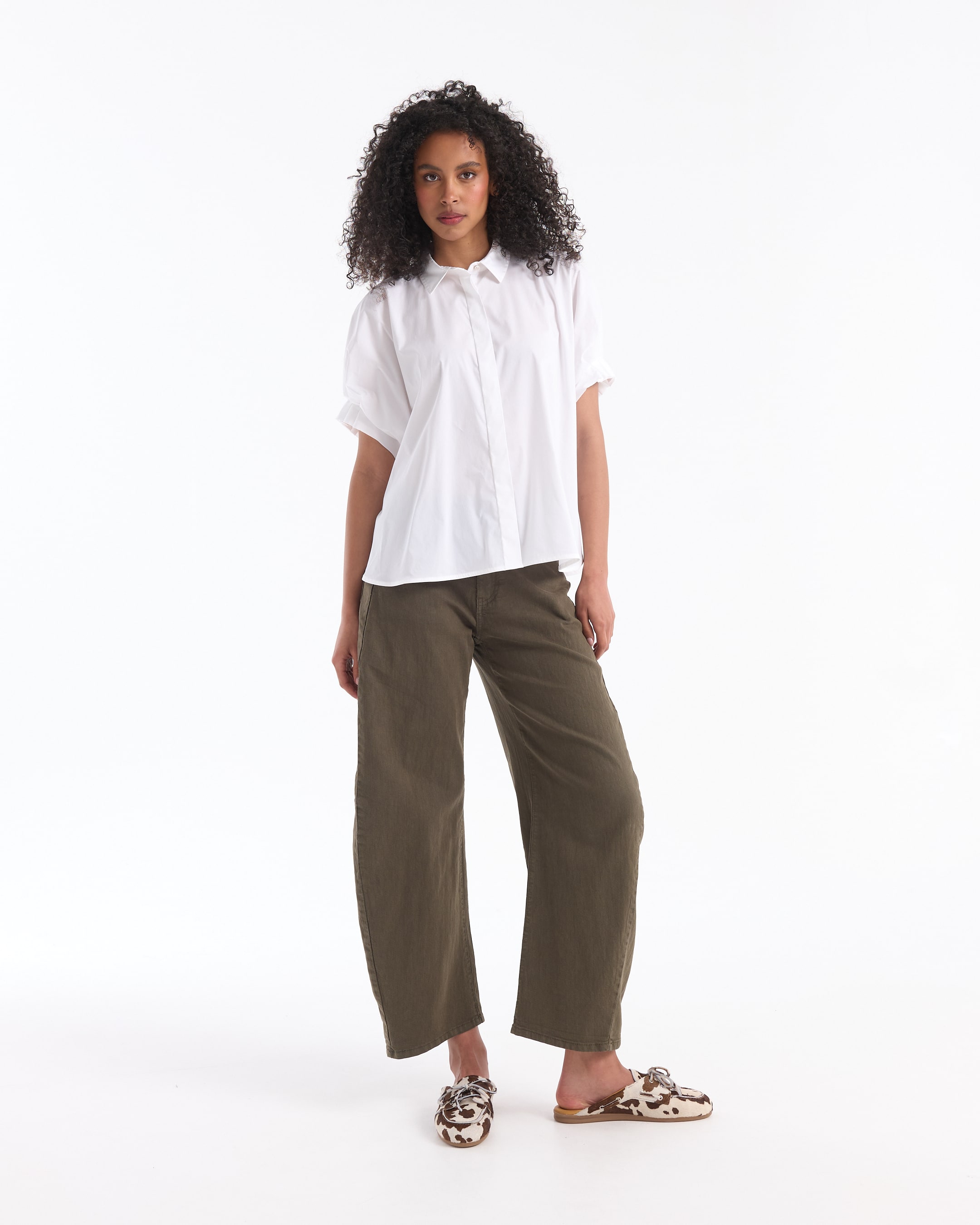 witte blouse, knopen-down, korte mouwen, kraag, katoen, top, blouse, vrouw, top